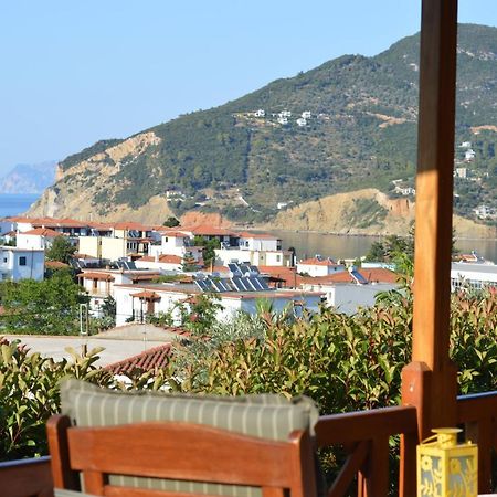 Remvi Apartments Skopelos Town Exterior photo