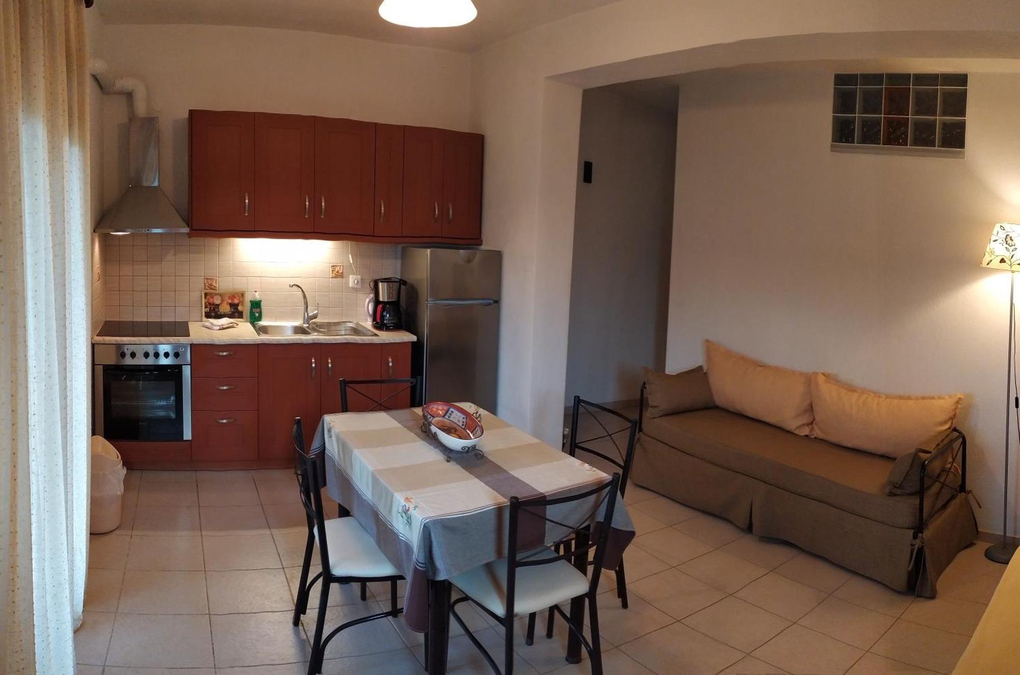 Remvi Apartments Skopelos Town Room photo